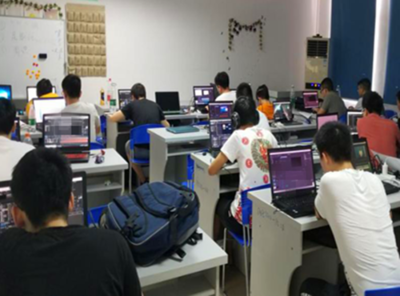 计算机信息技术学院“广州福思特订单班”暑假进行集中培训
