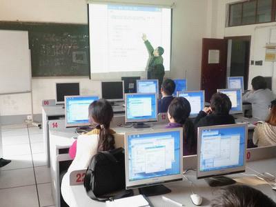 继续教育学院组织开展教职工计算机技能培训